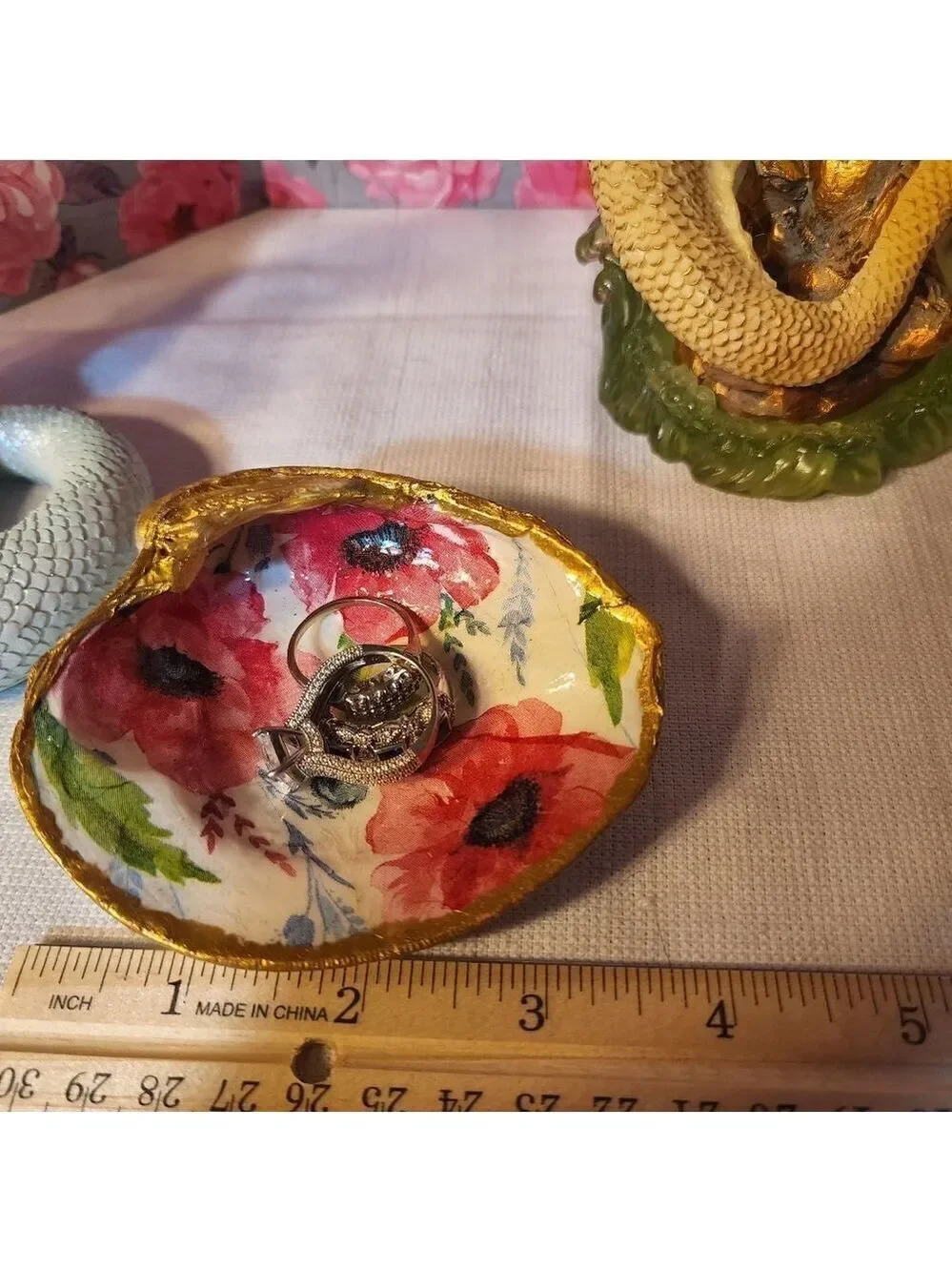DECOUPAGE  PINK FLOWERS ON A CLAM SHELL